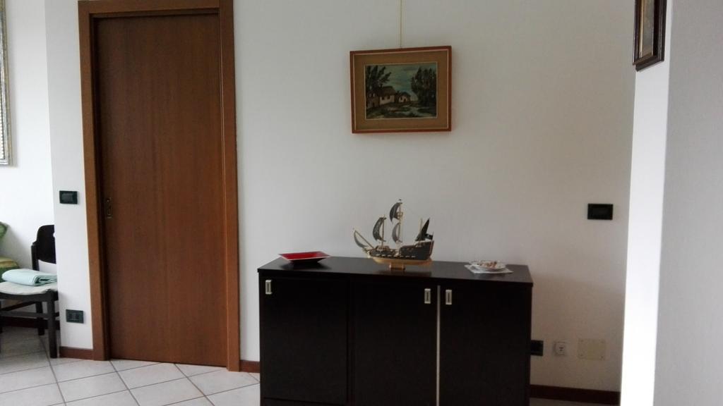 Emi Apartment Болате Екстериор снимка