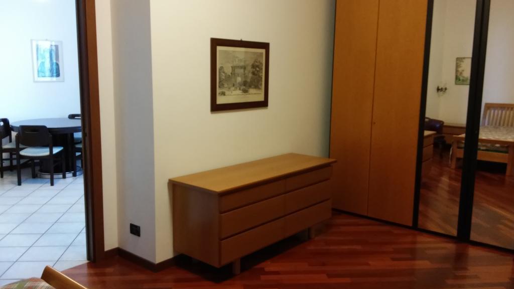 Emi Apartment Болате Екстериор снимка