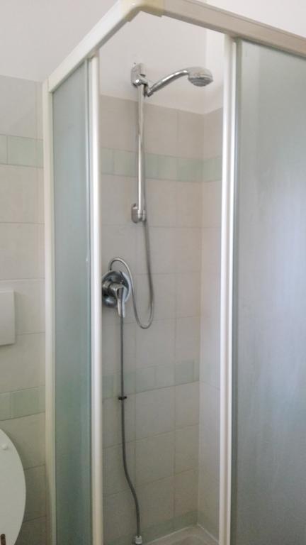 Emi Apartment Болате Екстериор снимка