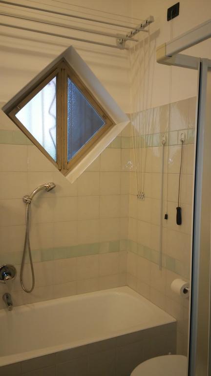 Emi Apartment Болате Екстериор снимка